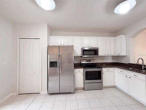 5th image of 16315 SWAN VIEW CIRCLE