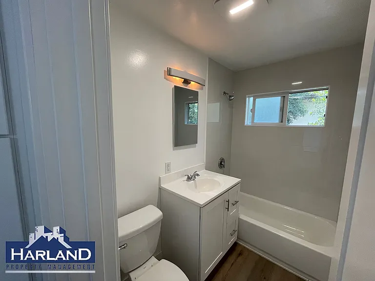 2250-2254 Garnet Ave #2252 — Photo 10