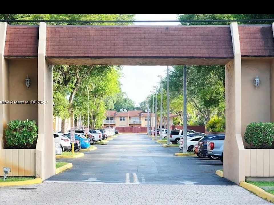 1st image of 9972 N Kendall Dr APT 1128