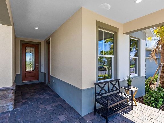 3rd image of 5667 Flame Vine Way