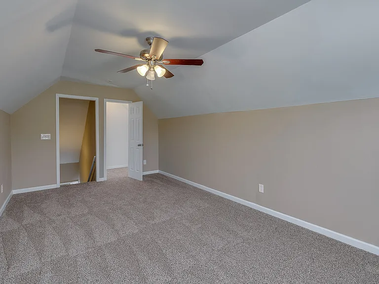 8675 Copperridge Dr — Photo 22
