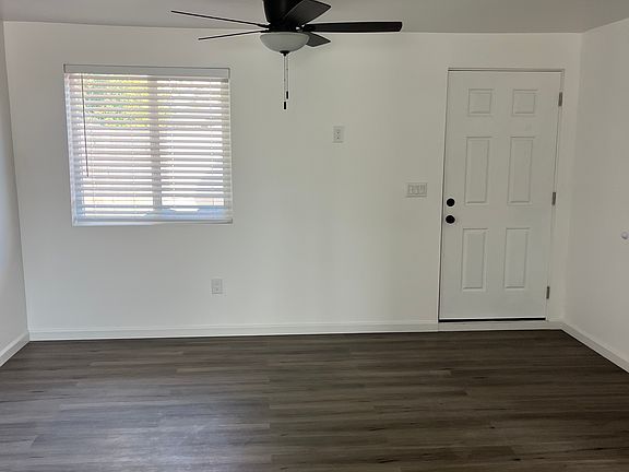 5th image of 13811 Hanwell Ave #1/2