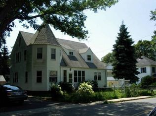 16 Forest Ave, Plymouth, MA 02360