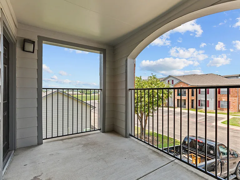 Echo Station Apartments — Photo 42