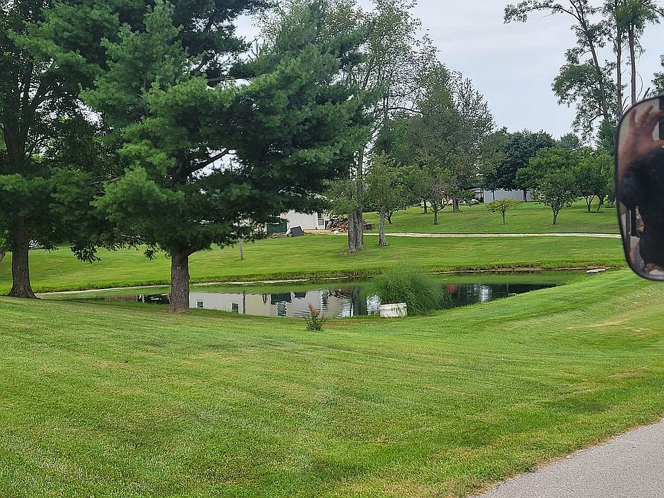 2nd image of 301 E Westminster Dr