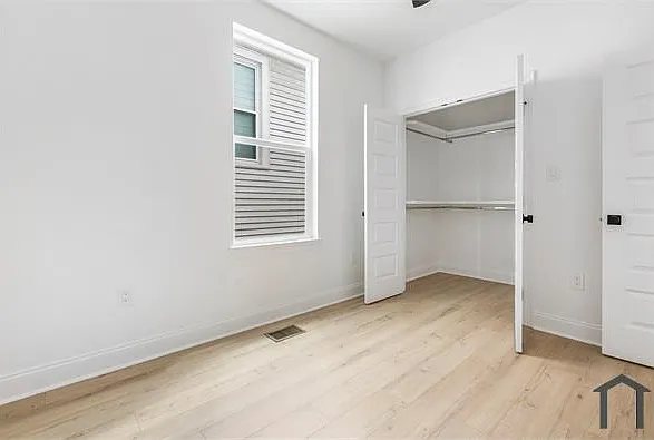 3015 Burdette St — Photo 8
