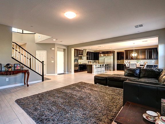 4th image of 1556 Orchard Falls Ct