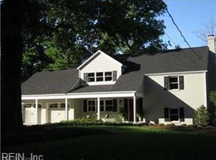 522 Kerry Lake Dr, Newport News, VA 23602