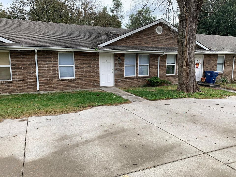 1st image of 1107 SE Ray Dr APT B