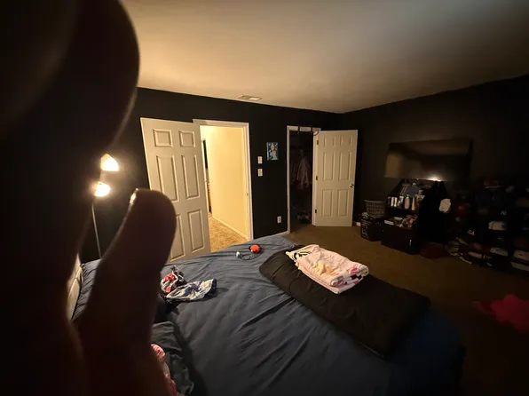 852 Club House Rd S #1, Virginia Beach, VA 23452