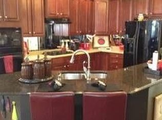 19412 Makayla Ln, Cornelius, NC 28031