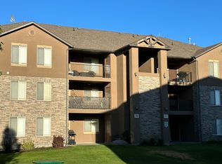 8215 N Clear Rock Rd APT 5, Eagle Mountain, UT 84005