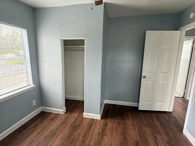 3933 Linder St — Photo 9