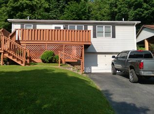 108 Donna Dr, Johnstown, PA 15905