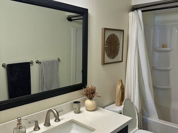 576 N Bellflower Blvd UNIT 109