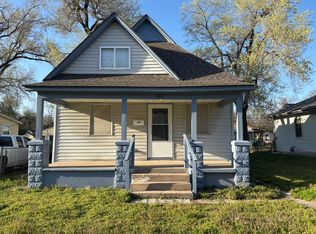 1204 W 2nd St N, Wichita, KS 67203