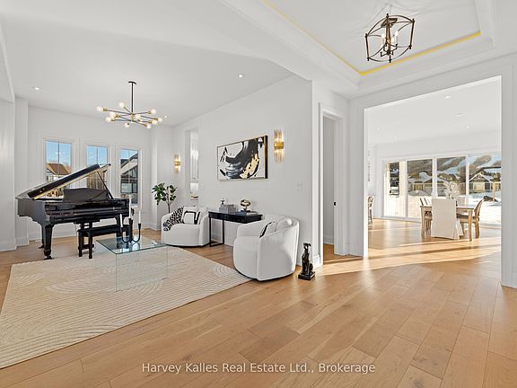 4th image of 109 Reed Way