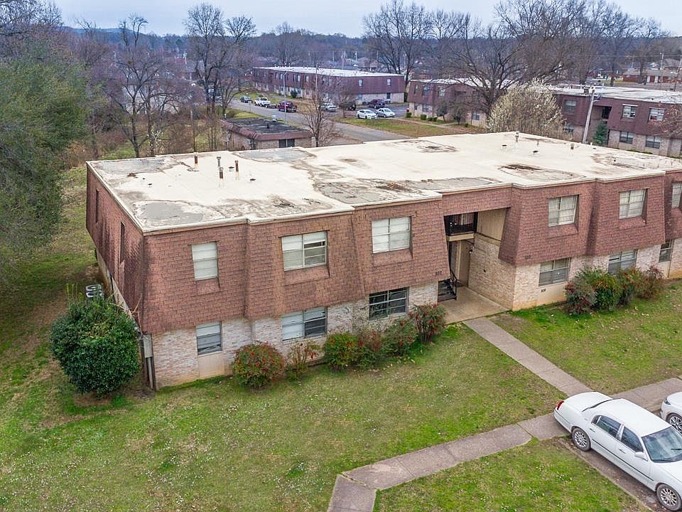 1st image of 801 S Mobile Ave