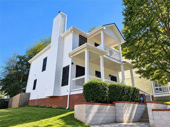 762 Humphries St SW, Atlanta, GA 30310