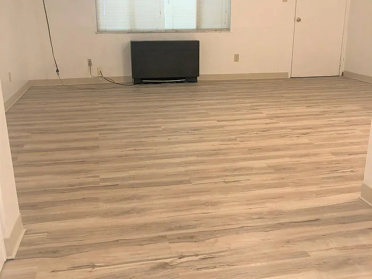 6350 Forward Ave #3R — Photo 18