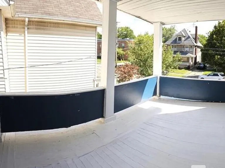 3010 Daisy Ave #UP — Photo 6