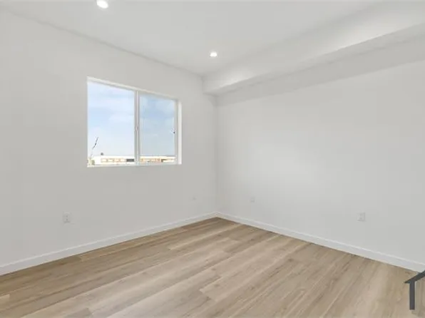 2813 E 6th St #1, Los Angeles, CA 90023