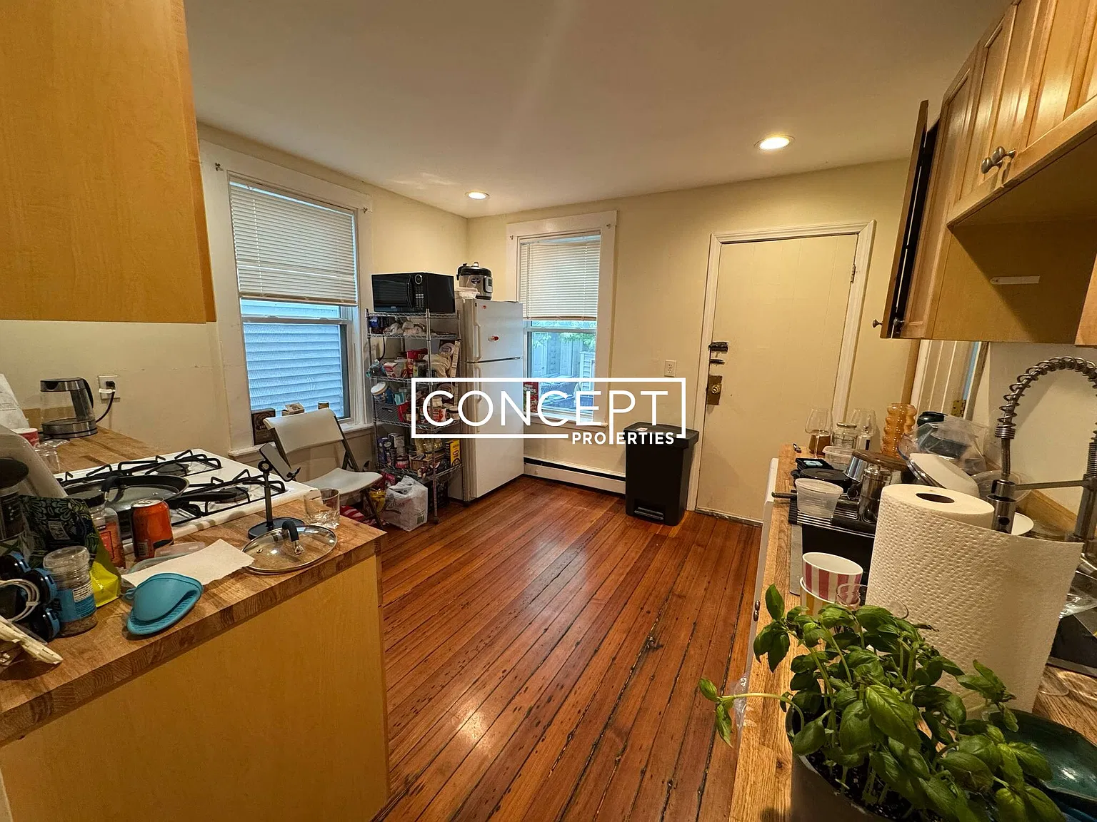 64 Pleasant St — Photo 3