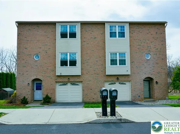 3408 Portland Dr, Whitehall, PA 18052