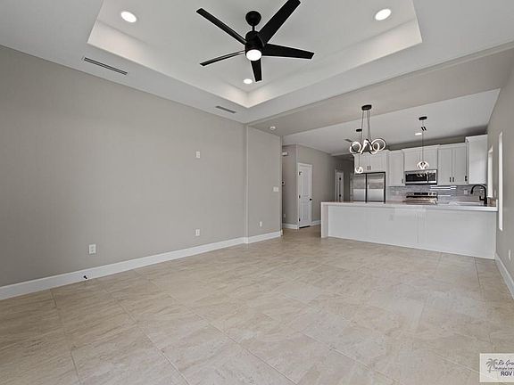 2nd image of 3269 Alegre Dr #B