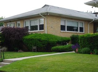 370 W Penn St, Long Beach, NY 11561