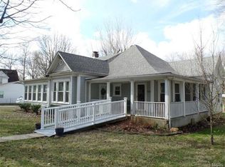 313 W Hardy St, Saint James, MO 65559
