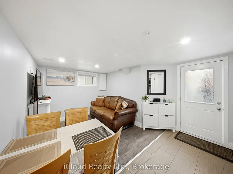 1226 Lansdowne Ave #BASEMENT — Photo 5