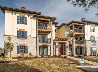 233 Bordeaux Way St, Peters, MO 63376