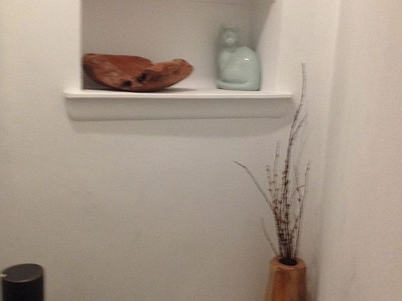 5th image of 317 W 21st St #D