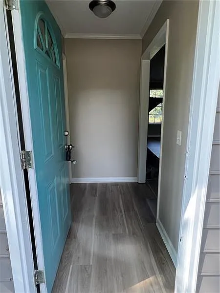 3 bed, 2.0 bath, $2,200 — Photo 2
