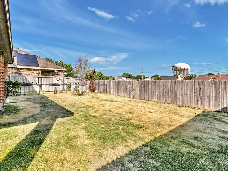 1744 Boise Dr — Photo 29