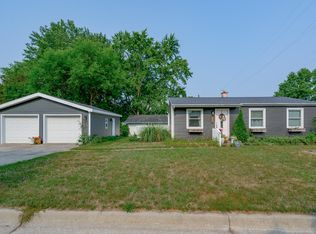 706 Brookside Dr, Otsego, MI 49078