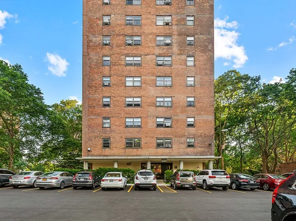 21-66 33rd Rd APT 11B, Astoria, NY 11106