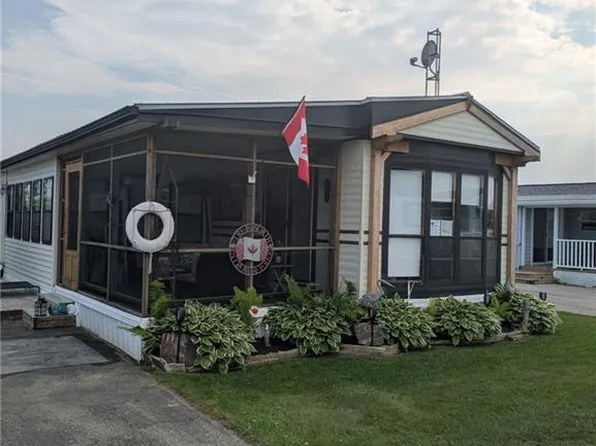 92 Clubhouse Rd #51, Turkey Pt, ON N0E 1T0