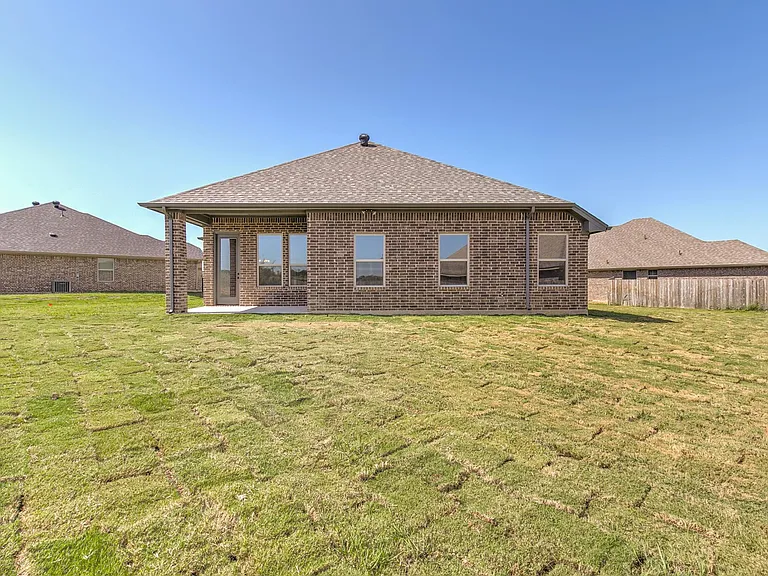 243 Jacinth Ln — Photo 25