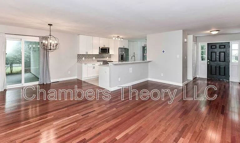 12231 Westwood Hills Dr — Photo 9