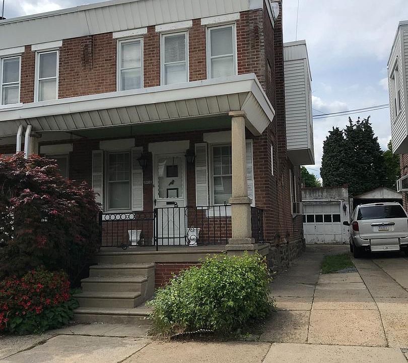 1st image of 6016 Montague St