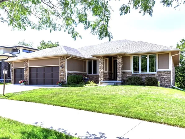 17349 Berkshire Pkwy, Clive, IA 50325