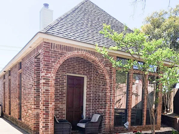 4900 Ridglea Hills Ct, Fort Worth, TX 76116