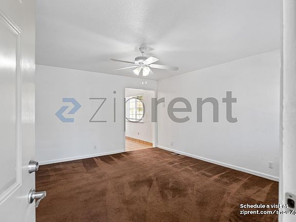 4th image of 246 N 14th St