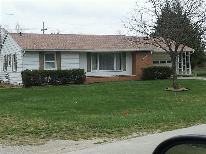 1st image of 2826 Maywood Dr