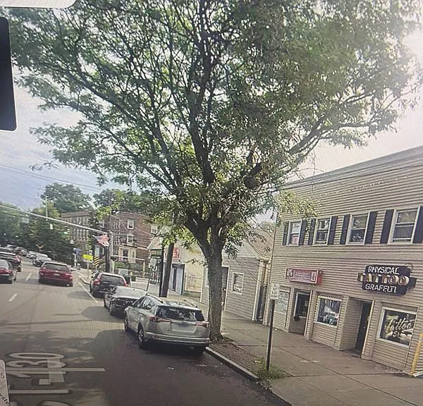 2865 Fairfield Ave #STORE — Photo 3