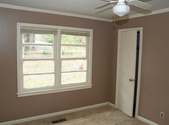 3rd image of 1403 8th St S