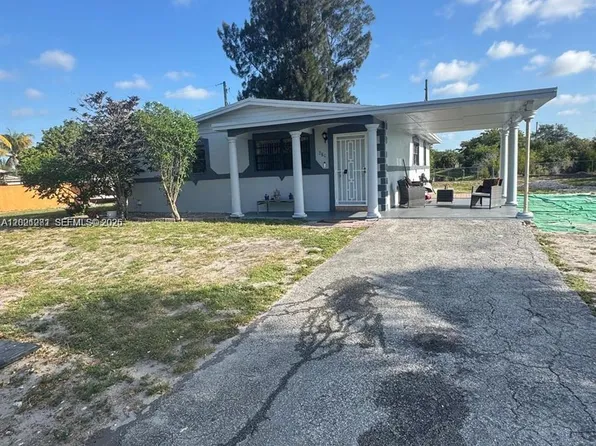 2801 NW 183rd St, Miami Gardens, FL 33056