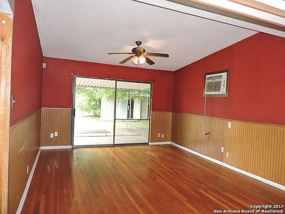 4th image of 242 Artemis Dr